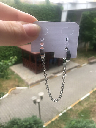 Gümüş renk ikili zincirli küpe