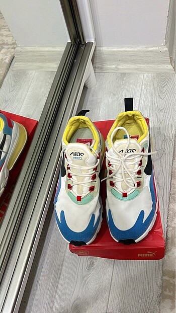 Nike spor ayakkabı