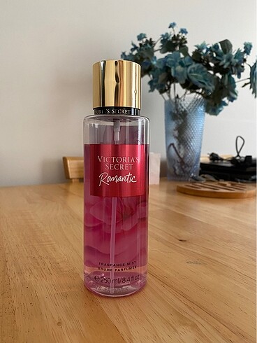 Victoria secret romantic