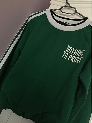 crop sweatshirt