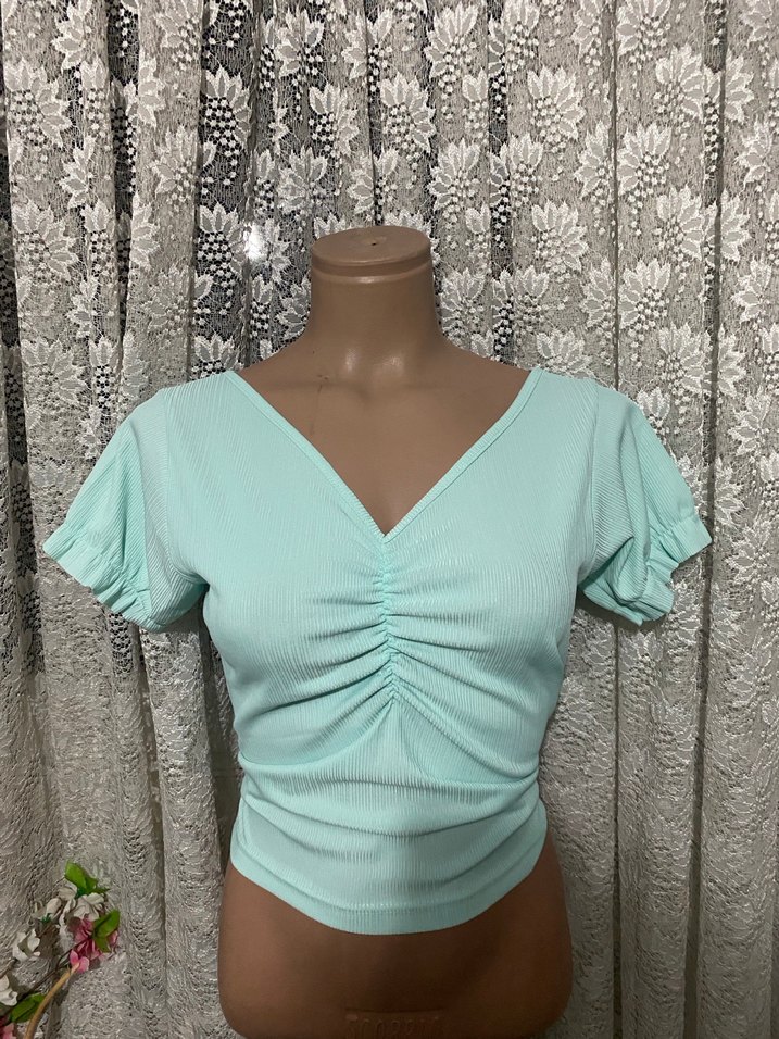 Turkuaz V Yaka Kısa Kollu Bluz - Görsel 2