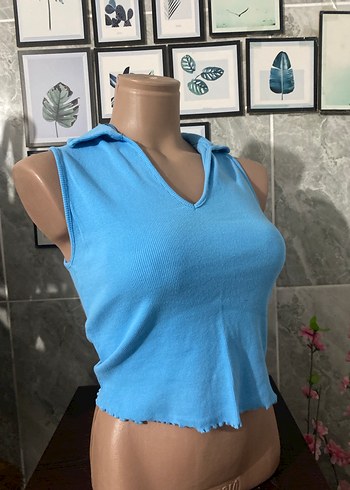 Mavi Denim V Yaka Kolsuz Mini Üst - Görsel 4