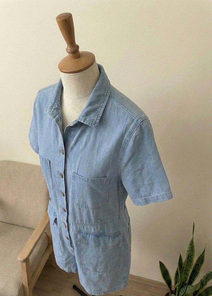Düğmeli Mavi Denim Kadın Tulum - Görsel 3