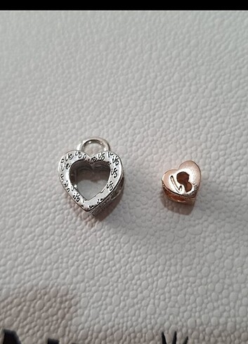  Beden gri Renk Pandora charm