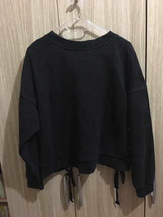 Bershka Siyat sweat