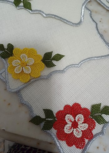  Beden çeşitli Renk Renkli Nakışlı El Yapımı Peçeteler