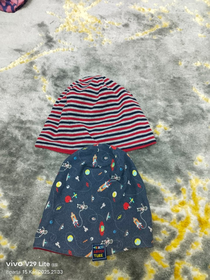 Renkli Desenli Erkek Bere Seti - Görsel 4