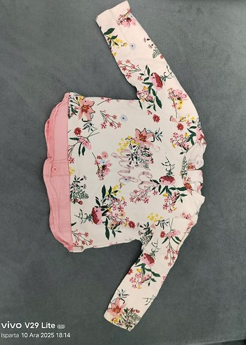 Kız Çocuk Pembe Çiçekli Fırfırlı Tişört - Görsel 3