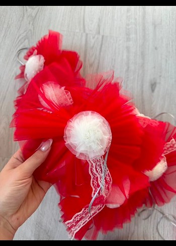 Kırmızı Fırfırlı Nakışlı düğün konvoyu süsü - Görsel 2