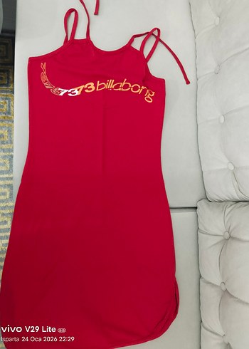 Kırmızı Baskılı İnce Askılı Uzun Elbise - Görsel 2