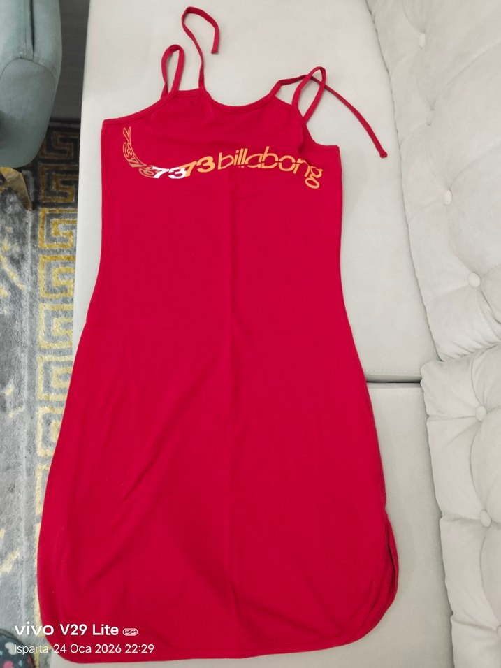 Kırmızı Baskılı İnce Askılı Uzun Elbise - Görsel 4