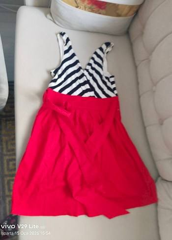 Kırmızı Etekli Çizgili V Yaka Midi Elbise - Görsel 2