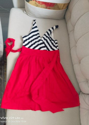 Kırmızı Etekli Çizgili V Yaka Midi Elbise - Görsel 4