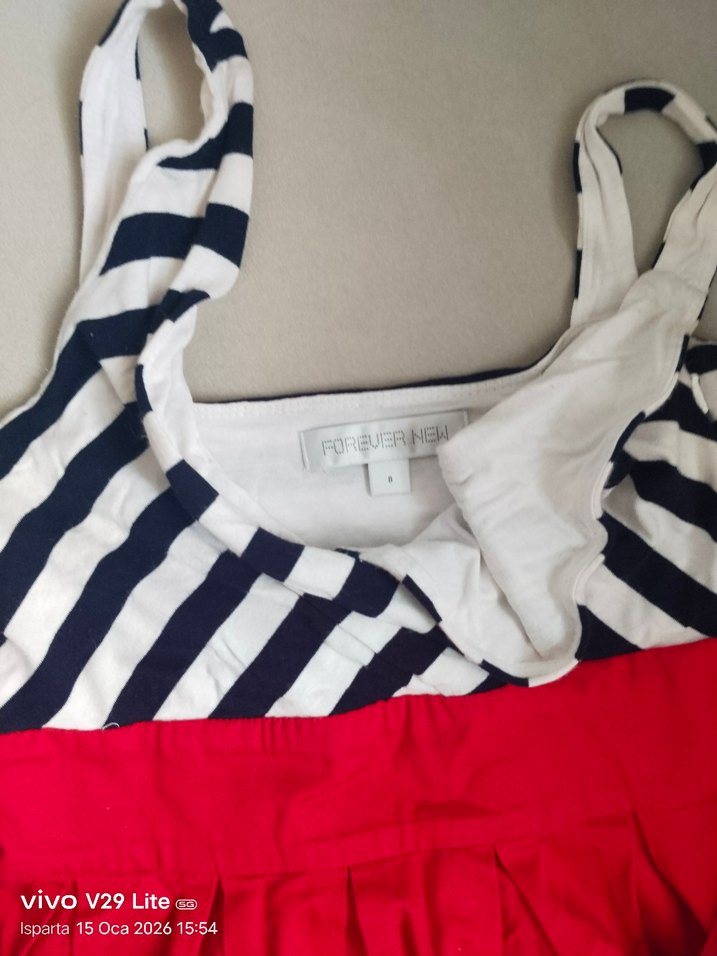 Kırmızı Etekli Çizgili V Yaka Midi Elbise - Görsel 5