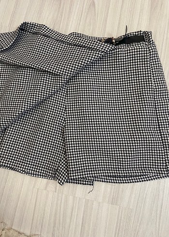 Kemerli Siyah Beyaz Mini Etek - Görsel 2