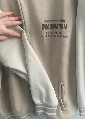 Düğmeli Bej Kadın Bomber Ceket - Görsel 4