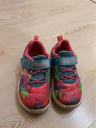 24 Beden çeşitli Renk Skechers spor ayakkabı