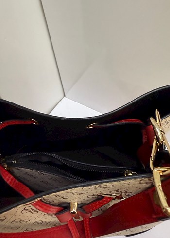 Gues Kırmızı krem  Kadın Omuz Çantası - Görsel 4