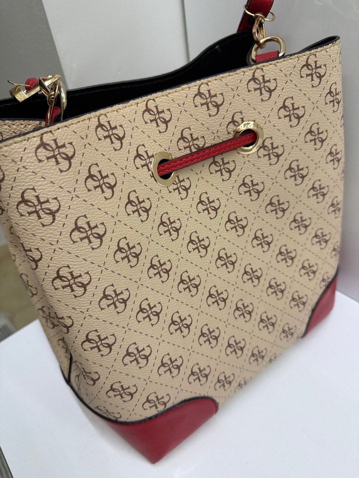 Gues Kırmızı krem  Kadın Omuz Çantası - Görsel 5