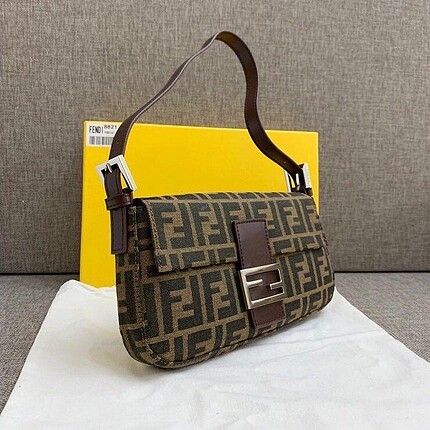 Fendi Fendi Kol Çantası