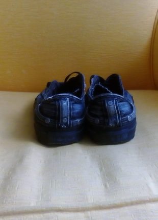 37 Beden siyah Renk SİYAH KOT CONVERSE