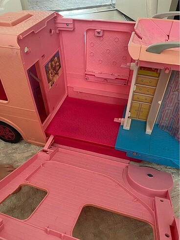  Beden Renk Barbie karavan