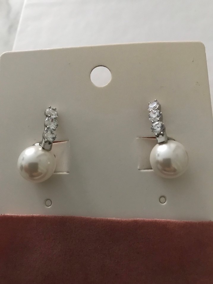 İnci ve Taşlı Mini Küpeler - Görsel 2