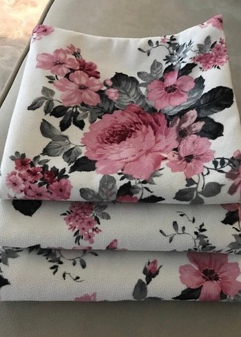 Pembe Çiçek Desenli Bohem Masa Örtüsü - Görsel 3