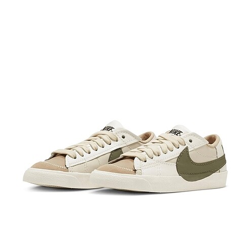 Nike w blazer low 77