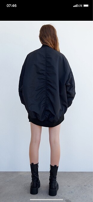 xs Beden ZARA SU GEÇİRMEZ KAPİTONE BOMBER CEKET