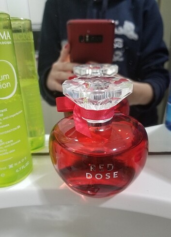  Beden Golden rose red dose parfüm