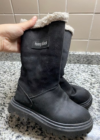 31 Beden Tonny Black Siyah Kürklü çocuk Bot
