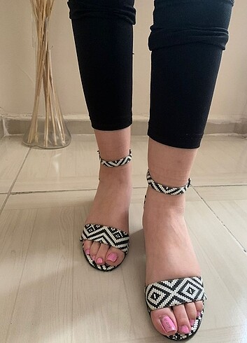 Zara Topuklu ayakkabı 