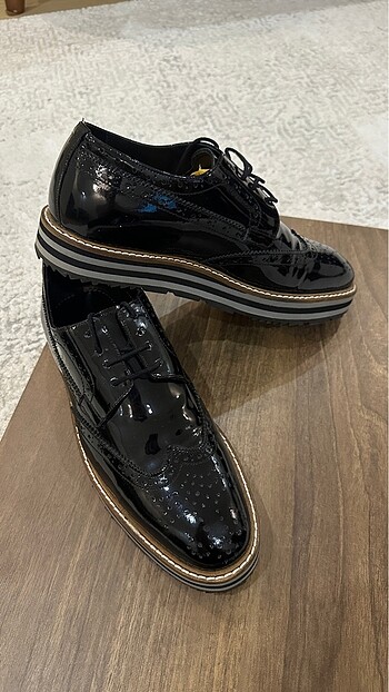 Prada ayakkabı