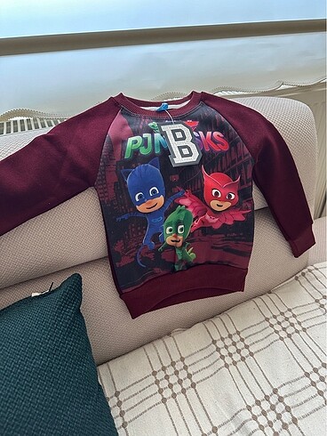 Sweathshirt