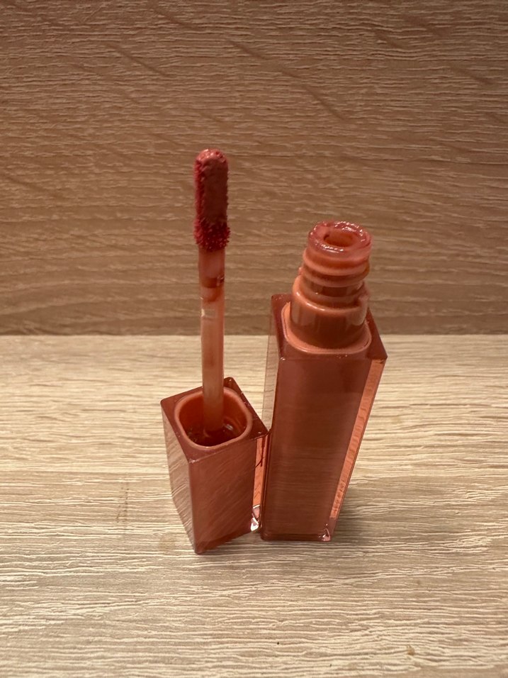 Romand Dudak Parlatıcısı - Görsel 3