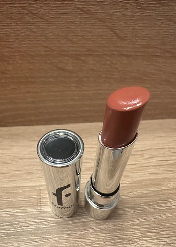 Flormar Parlak Ruj 003 Pinky Nude - Görsel 3