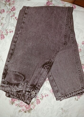 Gri mom jean