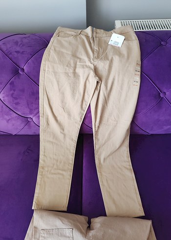 LC Waikiki Bej Renkli Bol Kesim Pantolon