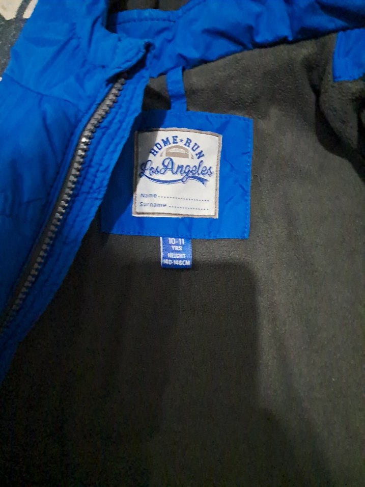 Kapüşonlu Mavi Erkek Çocuk Mont - Görsel 2