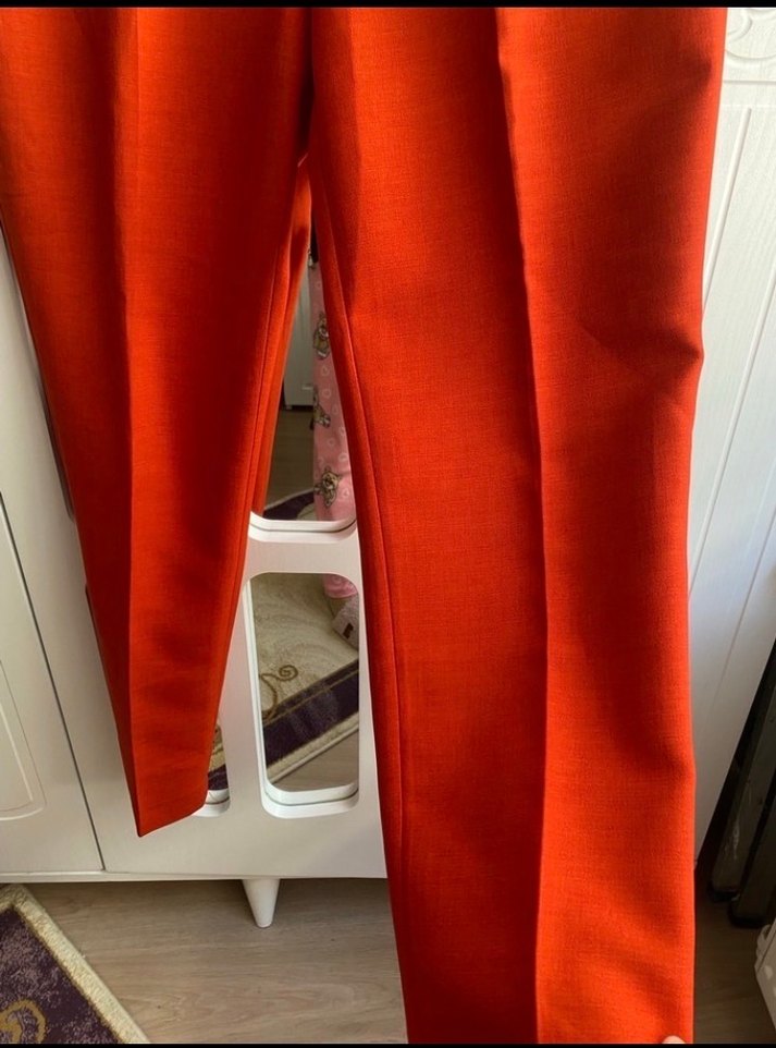 Parlak Kırmızı Midi Kumaş Kadın Pantolon - Görsel 3