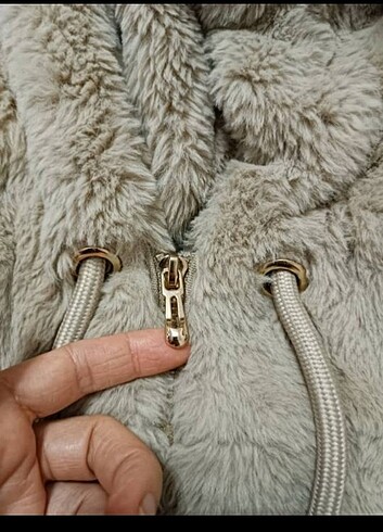 Zara peluş mont 