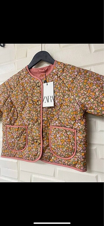 Zara model mevsimlik çocuk montu
