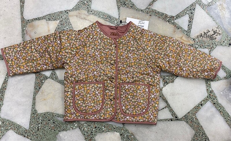 5 Yaş Beden Zara model mevsimlik çocuk montu