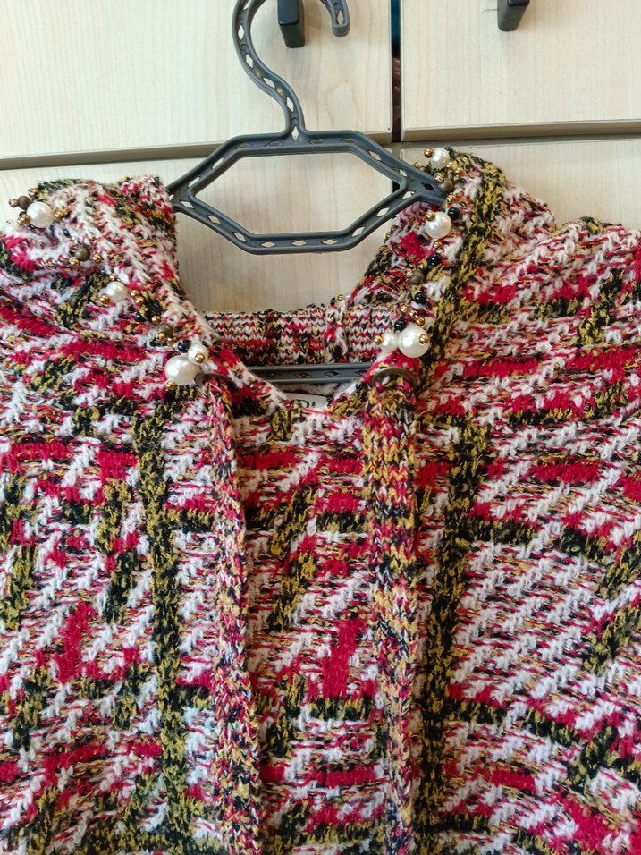 Renkli Kapüşonlu Örgü Kadın Kazak - Görsel 4