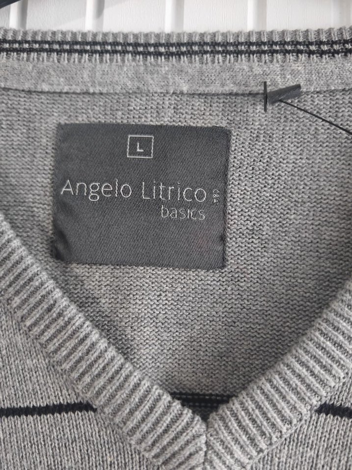 Gri Çizgili V Yaka Erkek Kazak - Görsel 3