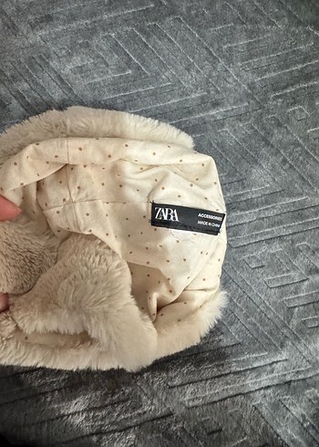 Peluş Kulaklı Çocuk Bere - Görsel 3