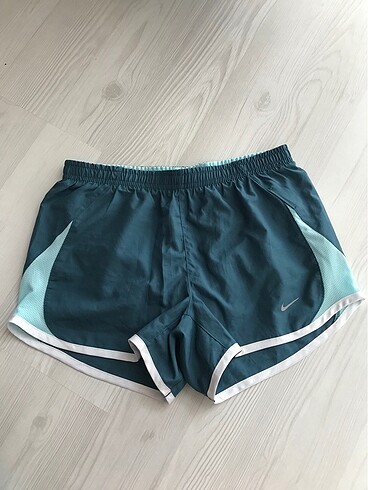 Nike Şort