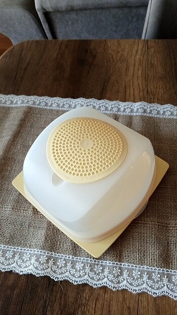 Tupperware Peynir kabı