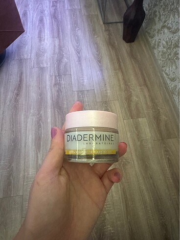 Diadermine krem